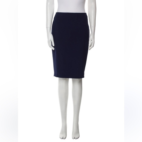 St. John Dresses & Skirts - St. John Pencil Skirt